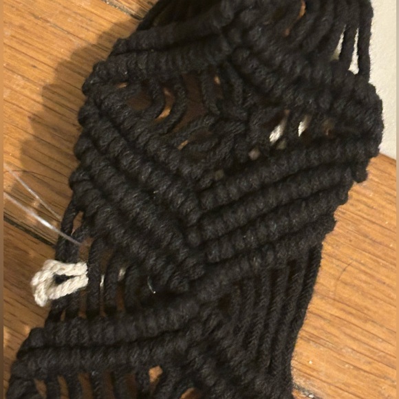 NWT 🔥Sold Out🔥 Free People Finn Fringe Slinge Bag  - Espresso - Picture 4 of 7